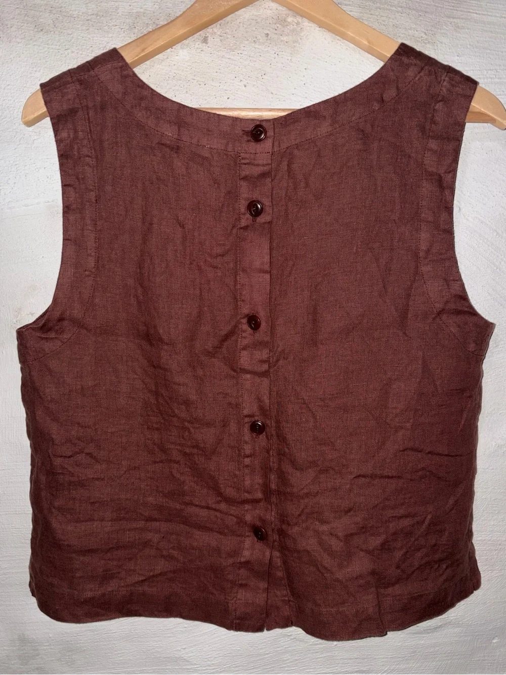 🌱Poetry Linen Button Back Tank - Picture 6 of 7